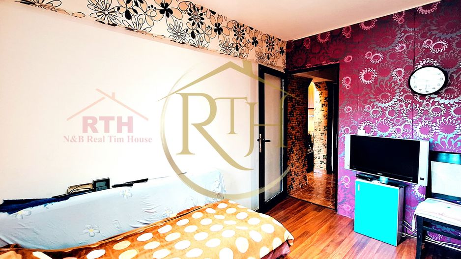 Apartament 2 camere,decomandat,situat langa Complexul Bega Bujorilor . - Poză 9