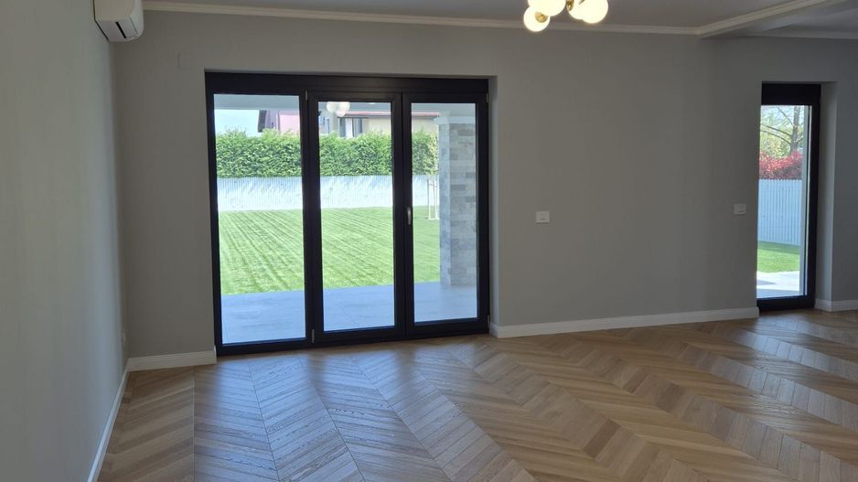 Locuinta individuala cu garaj si teren de 1000mp - Poză 5