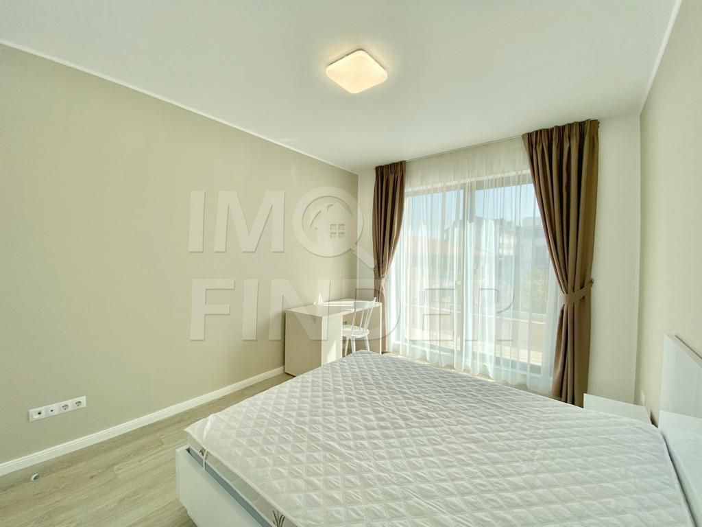 Inchiriere apartament 3 camere situat in vila privata, zona UMF - Poză 17