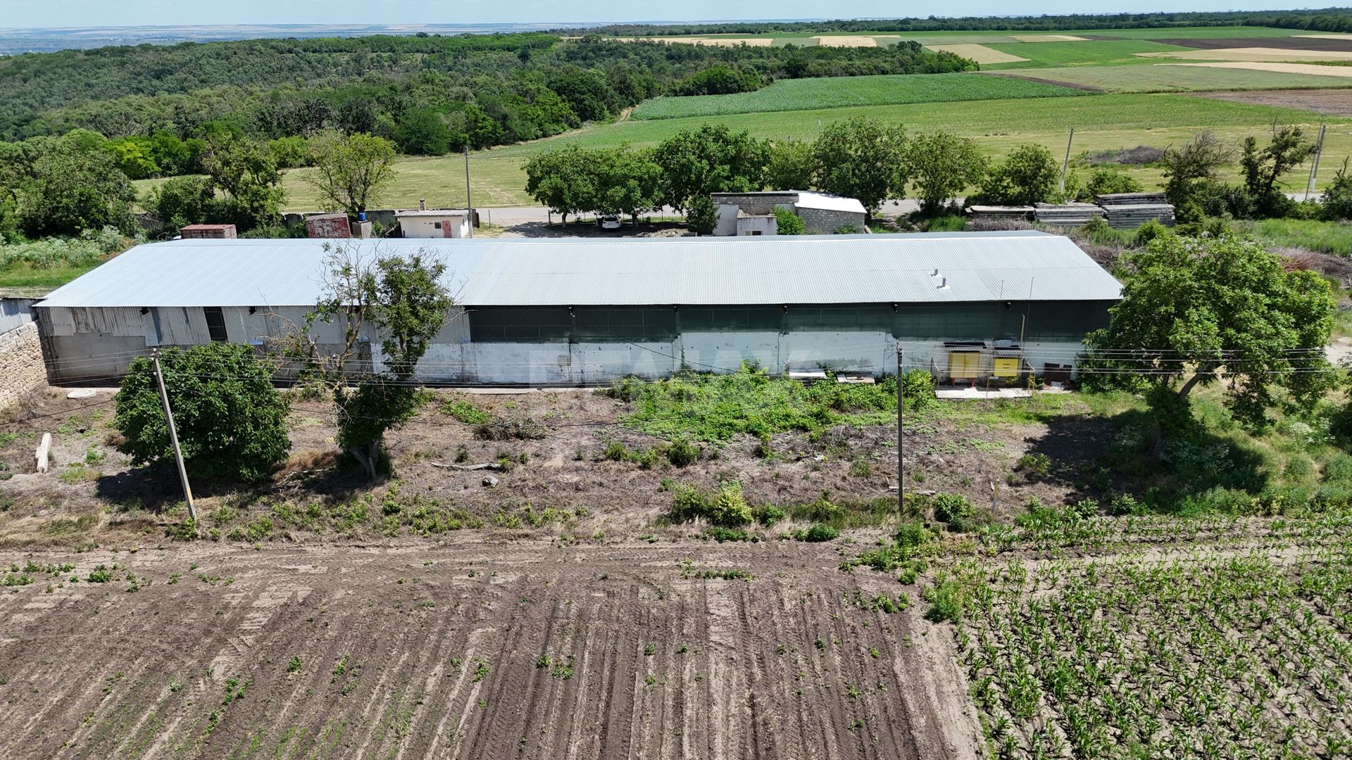 Fabrică funcțională cu profit și acces direct la R2 - Poză 7