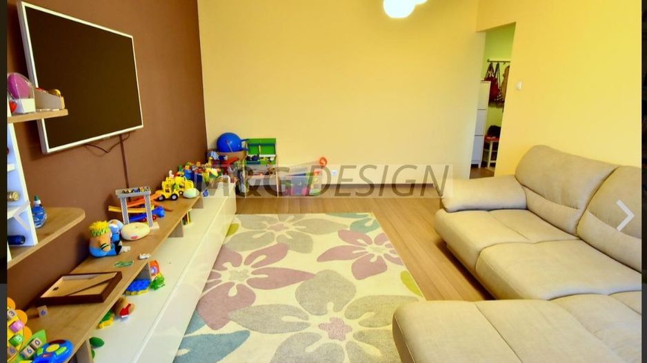 Apartament cu 3 camere Torontalului - Poză 3
