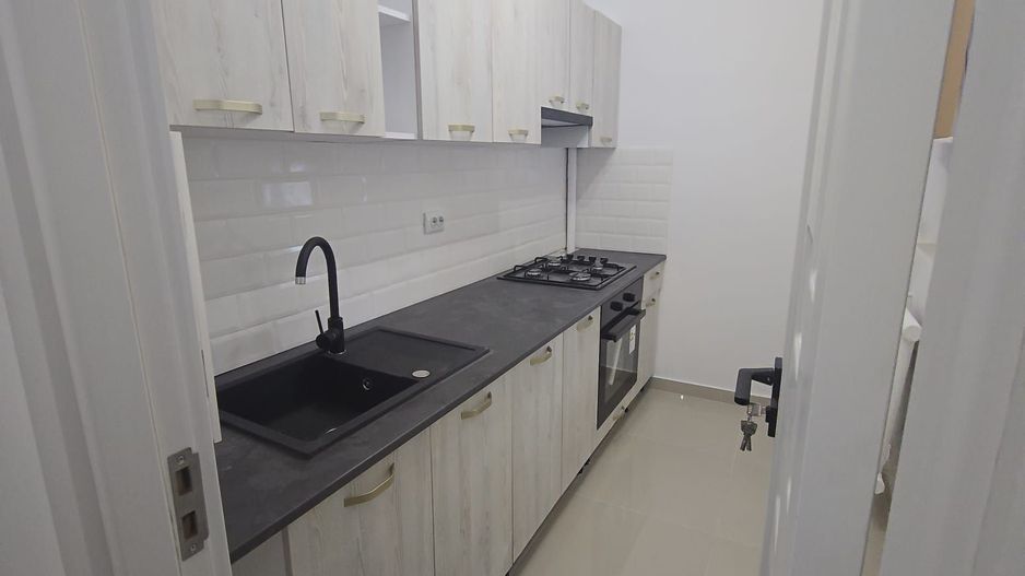 APARTAMENT 2 CAMERE RENOVAT COMPLET - Poză 3