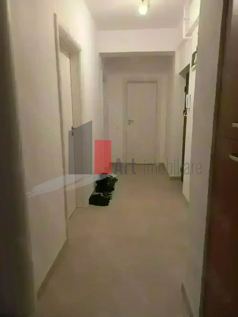 Vânzare apartament 3 camere decomandat cu centrală Str.Turnu Măgurele - Hornbach - Poză 3