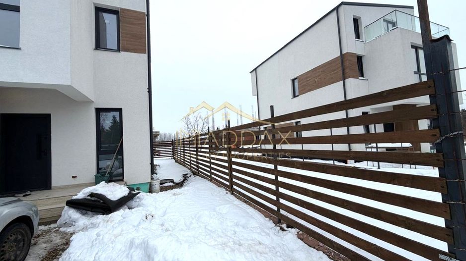 Vila moderna 6 camere // 190mp // teren 300mp // Tunari - Poză 27