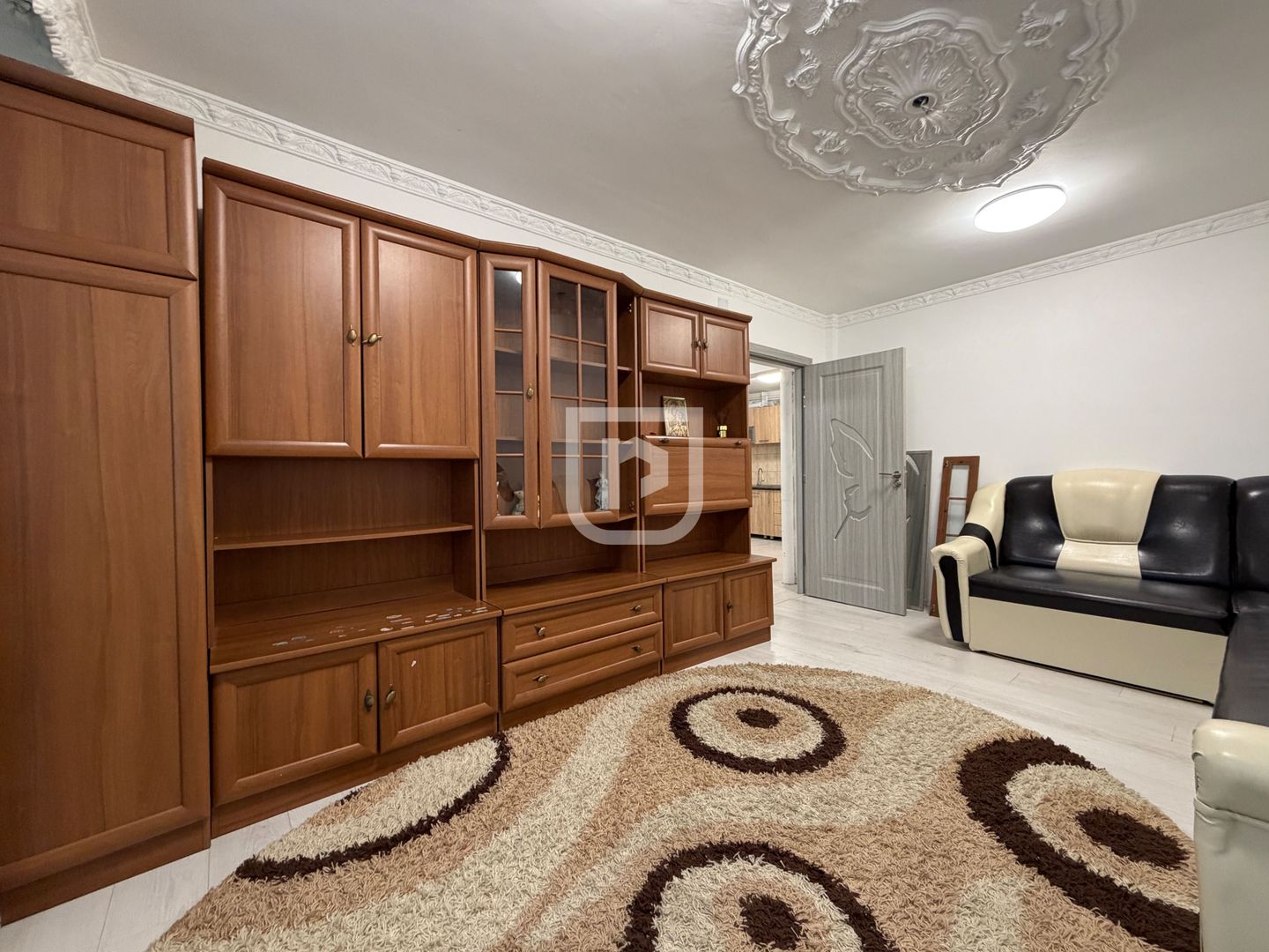Apartament renovat | 3 camere | etaj 1 | George Enescu - Poză 9