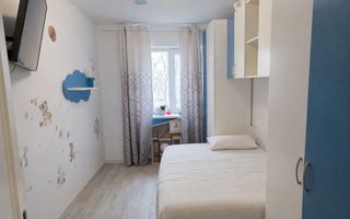 Apartament 4 camere DECOMANDAT – Ultracentral, Bd. Mihai Eminescu - Poză 3