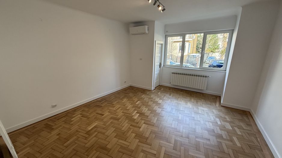 Apartament 2 camere - Zambaccian - Pretabil birou - Parter vila - Poză 1