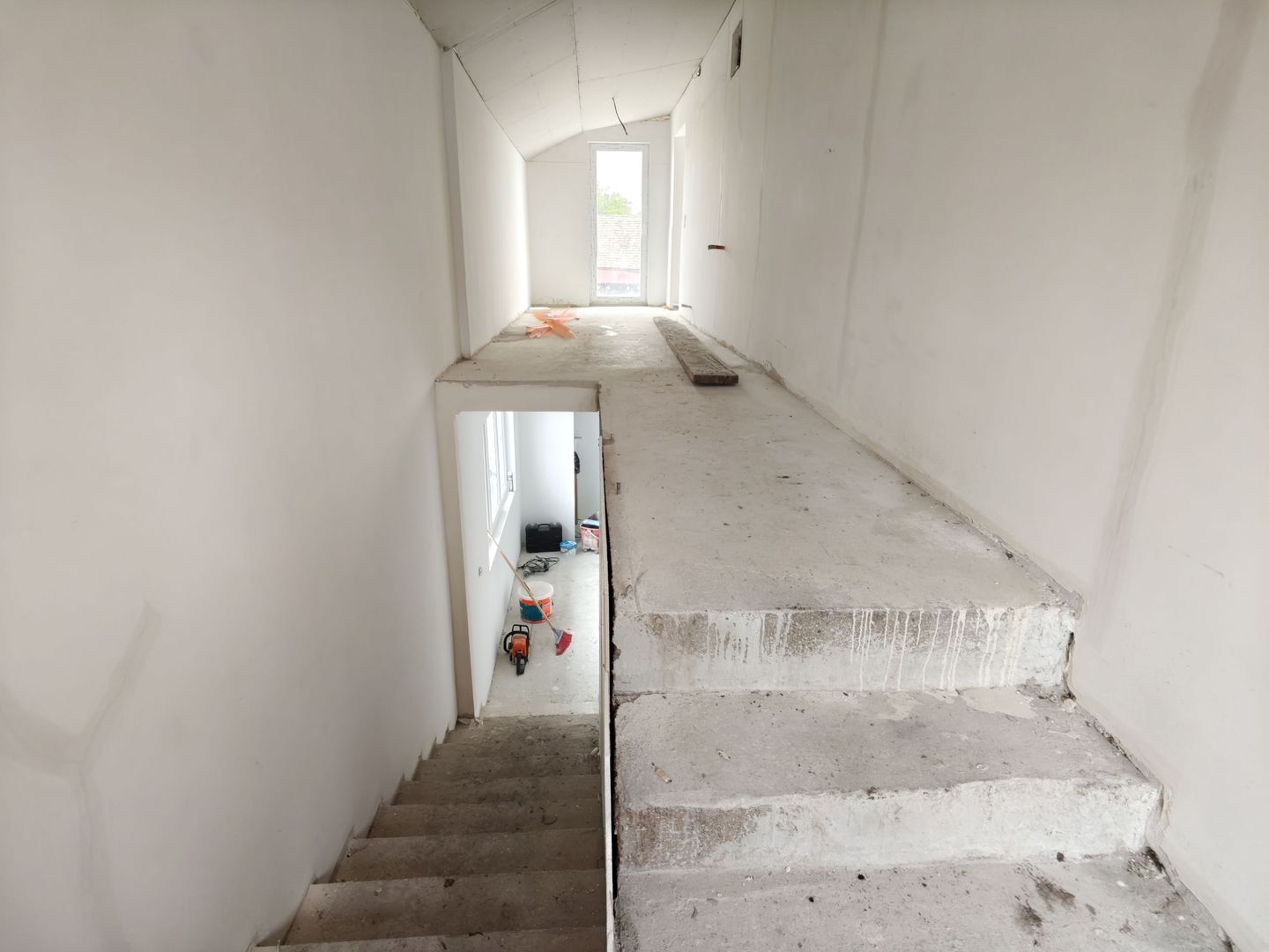 Casa Individuala Becicherecu Mic,P+M,4 Camere,2 Bai,Garaj - Poză 8