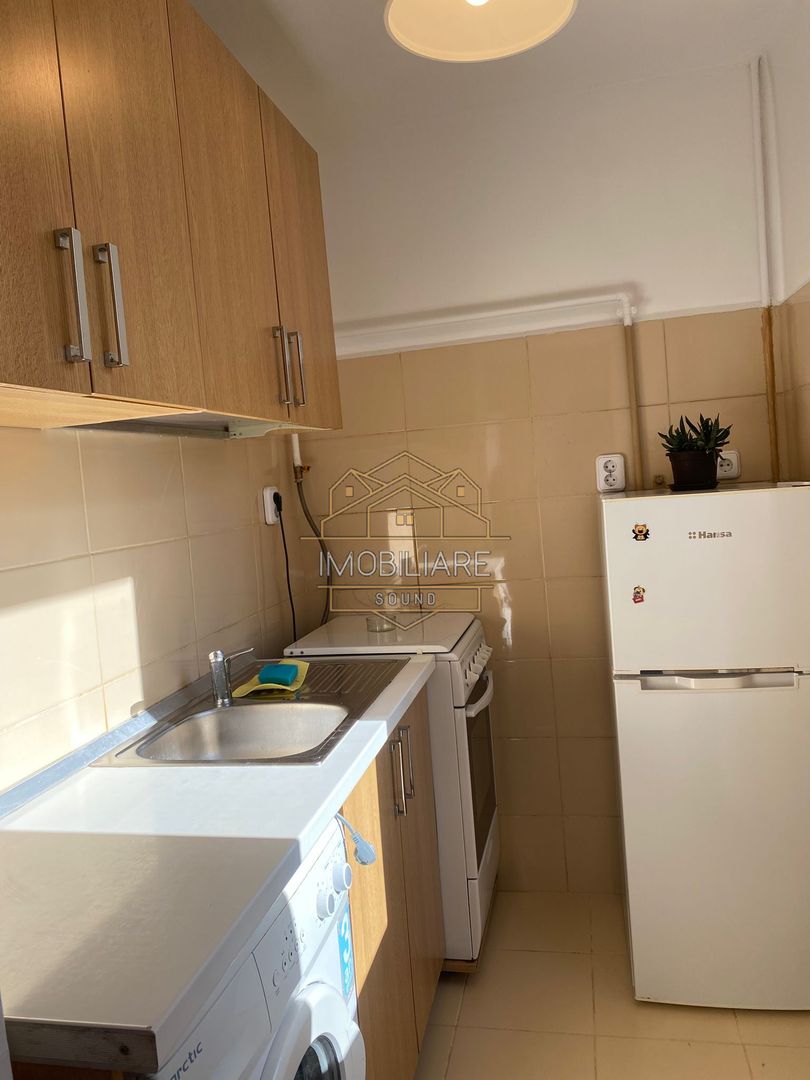 Apartament de închiriat zona Strada Aron Pumnul, 2 camere - Poză 8