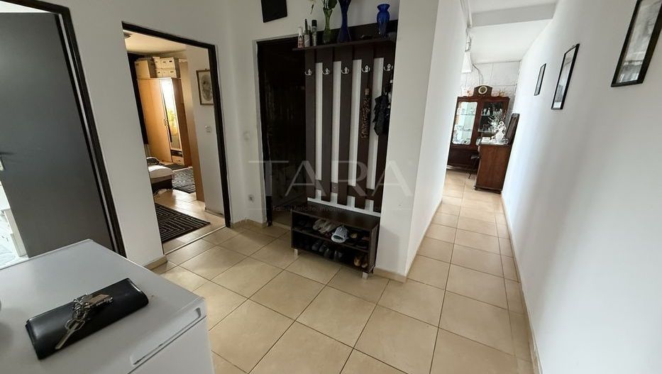 Apartament 3 Camere de Vânzare – Baciu, Zona Petrom - Poză 2