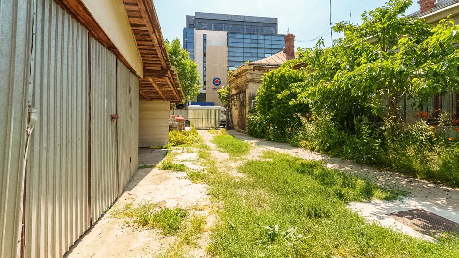Piata Victoriei Mihalache stradal Corp Casa monument curte comuna - Poză 12