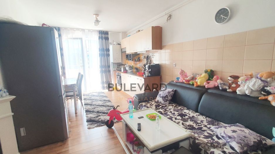 Apartament cu 3 camere+parcare, zona strazii Florilor! - Poză 3