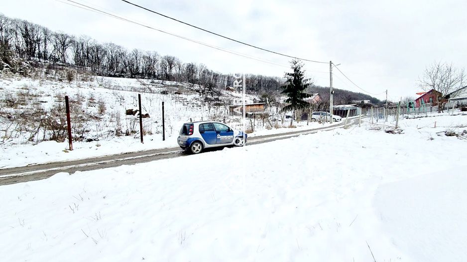 Teren intravilan 1.500 mp. Corunca Valea Iubirii 65 euro mp - Poză 4