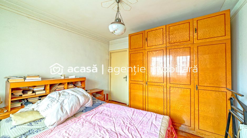 Apartament spațios în zona Banu Mărăcine - Poză 5