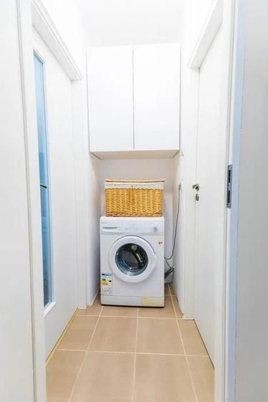 Apartament cu 3 camere- Craiovita Noua, zona Piata Orizont - Poză 3
