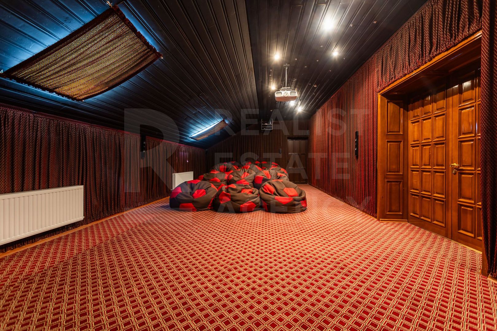 Casă în 4 nivele, amplasat pe strada Chicago, Stăuceni. - Poză 29