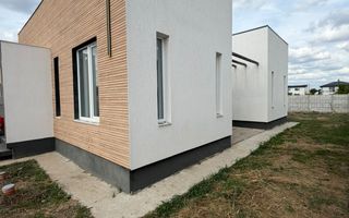 Casă individuală 4 camere la cateva  minute de primarie comuna Berceni - Poză 2