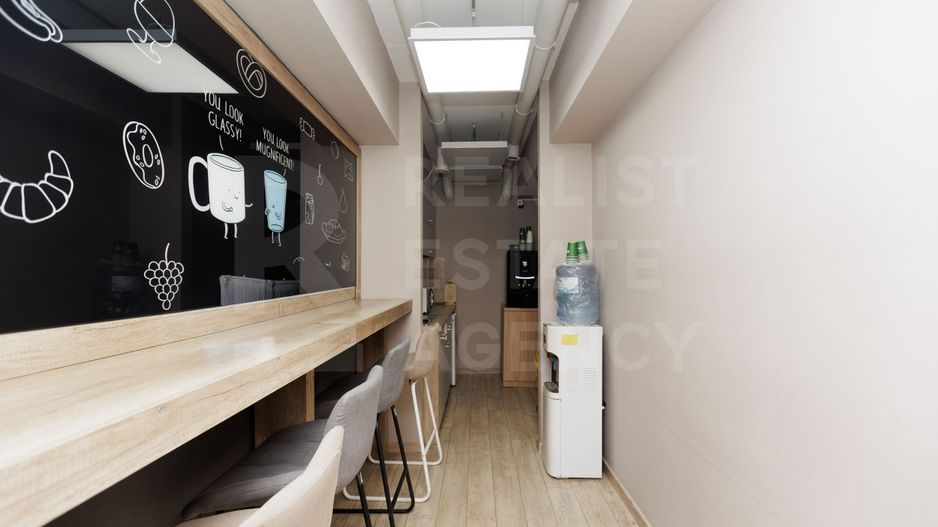 Chirie, oficiu 157 mp, strada București, Centru - Poză 14