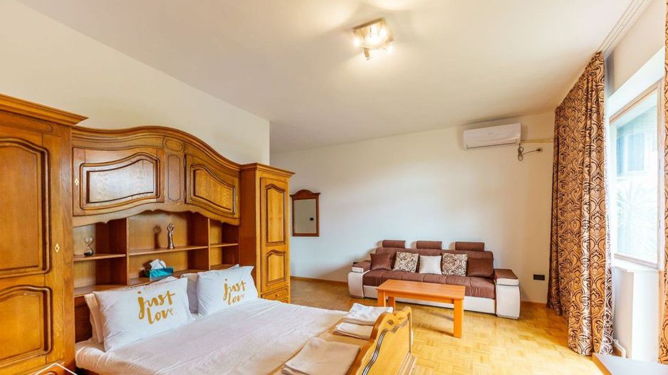 Vilă cu piscină în Micalaca - Poză 6