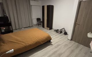 Garsoniera Virtutii, Lujerului, Militari - Poză 1