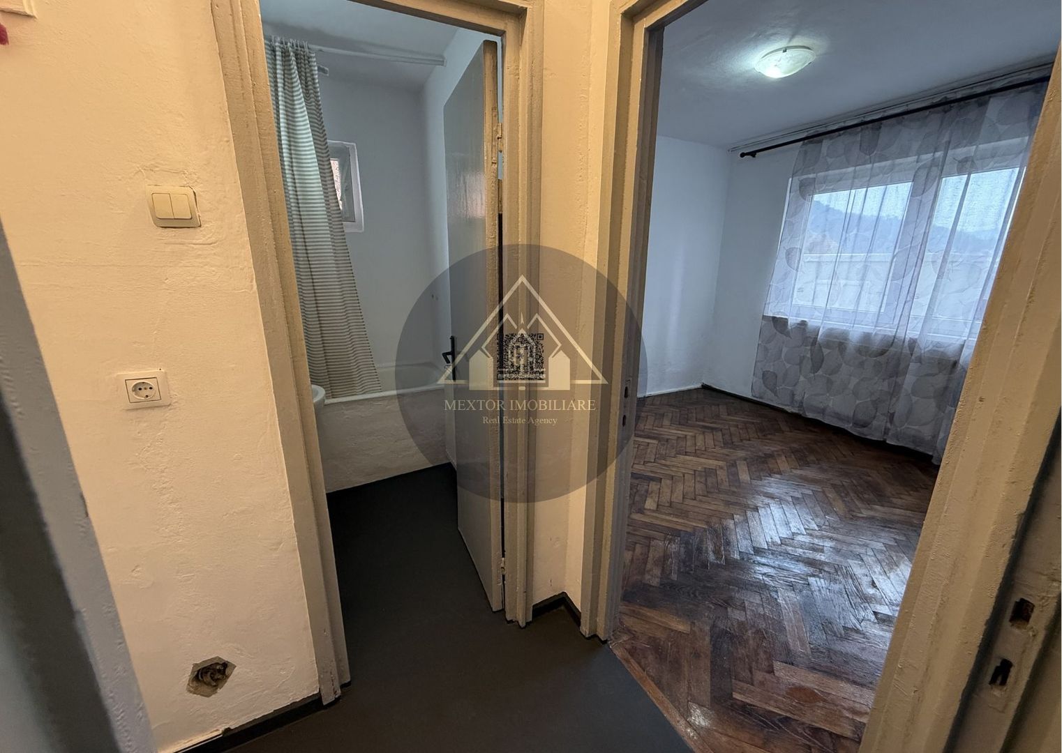 Apartament 2 camere, semi-central Medias - Poză 4
