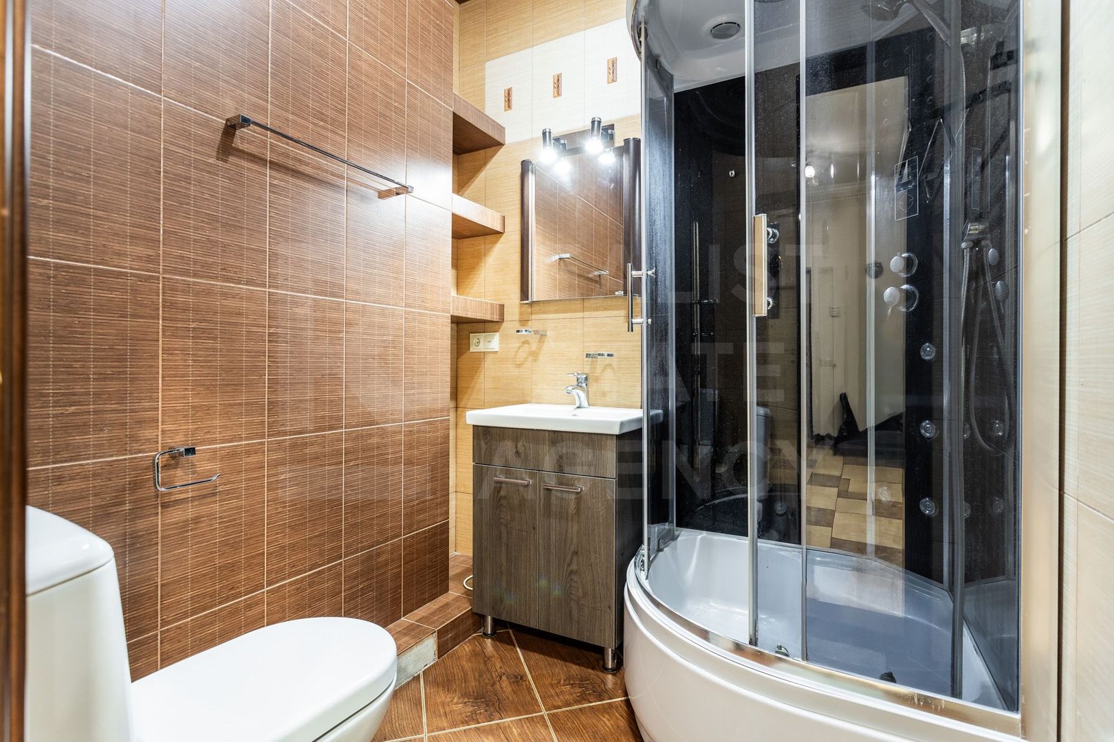 Vânzare apartament  142 mp, str. Valea Trandafirilor, Botanica - Poză 16
