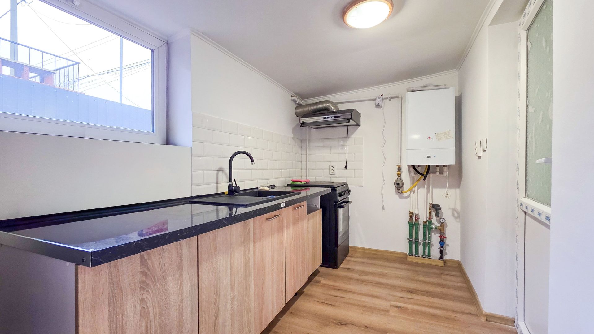 Casă 4 camere renovată 2025 – Strada Iași nr. 21, Rahova, București! - Poză 9