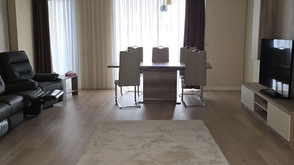 Inchiriere apartament 3 camere lux - 1 Mai - Poză 5