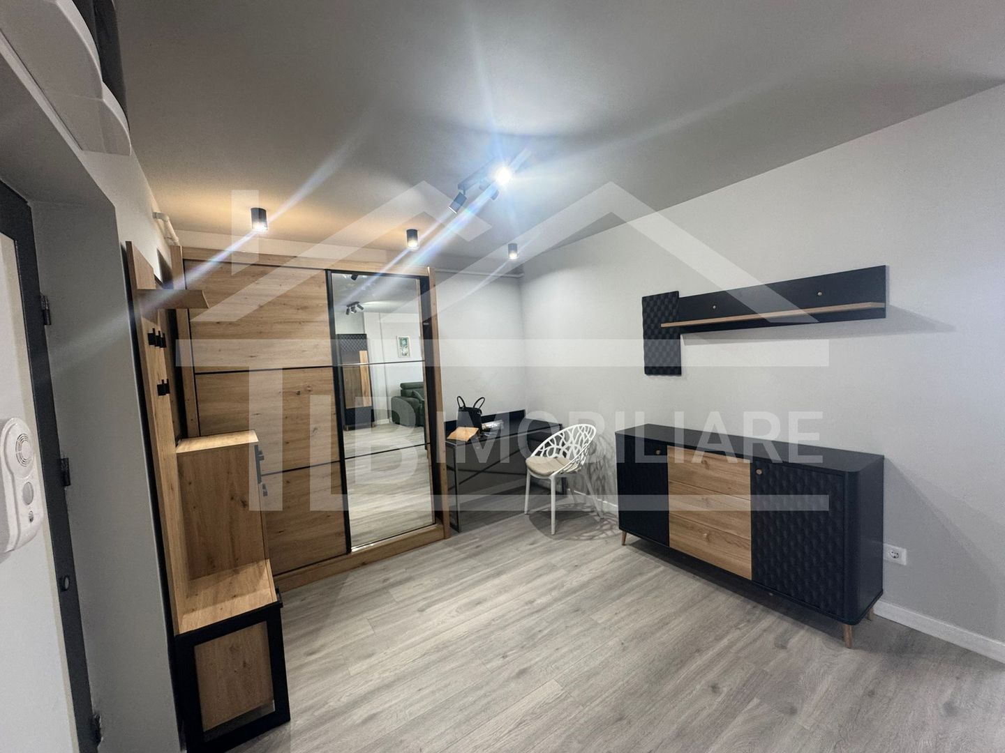 Apartament cu 2 camere, 55 mp, petfriendly, Zona Centrala - Poză 3