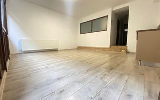 Spațiu comercial central - Poză 1