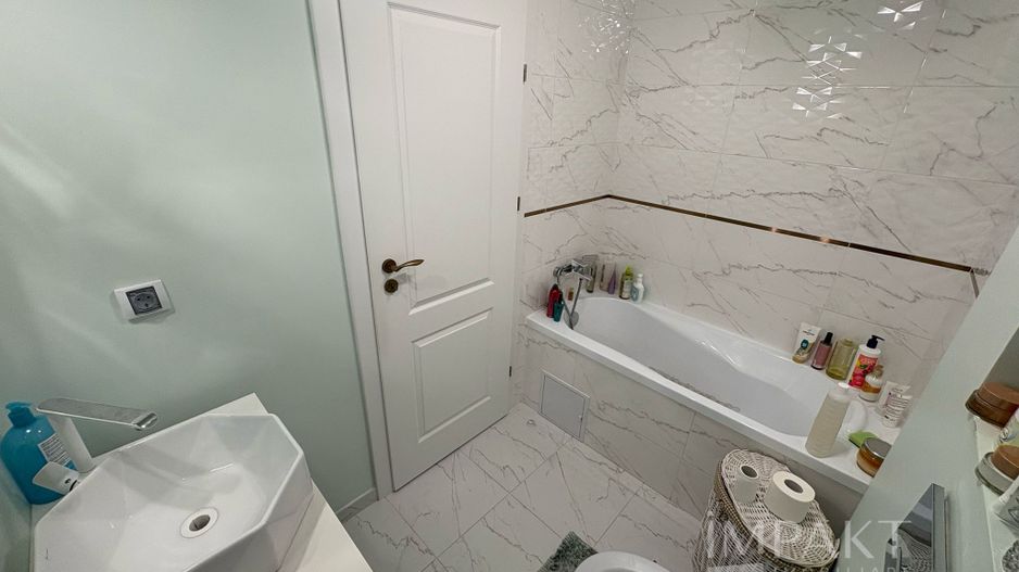 Apartament modern cu balcon si parcare subterana – Cartier Buna Ziua - Poză 9
