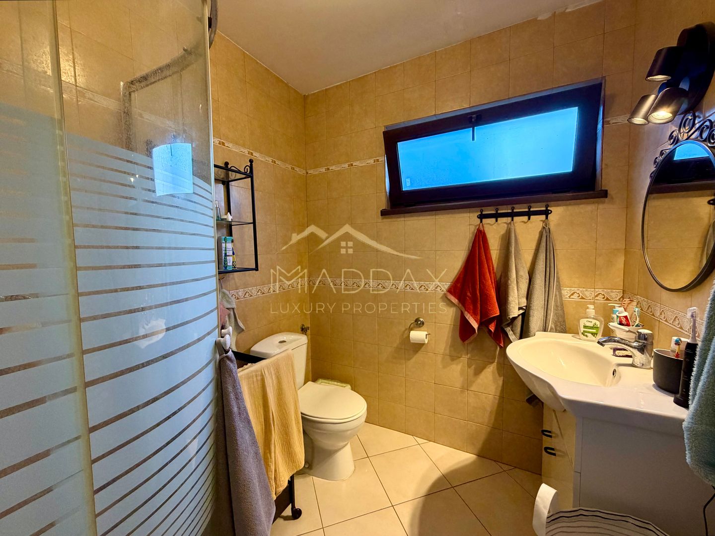 Vila *P+1* // 5 camere // 154 mp utili // teren 700 mp // Corbeanca - Poză 33