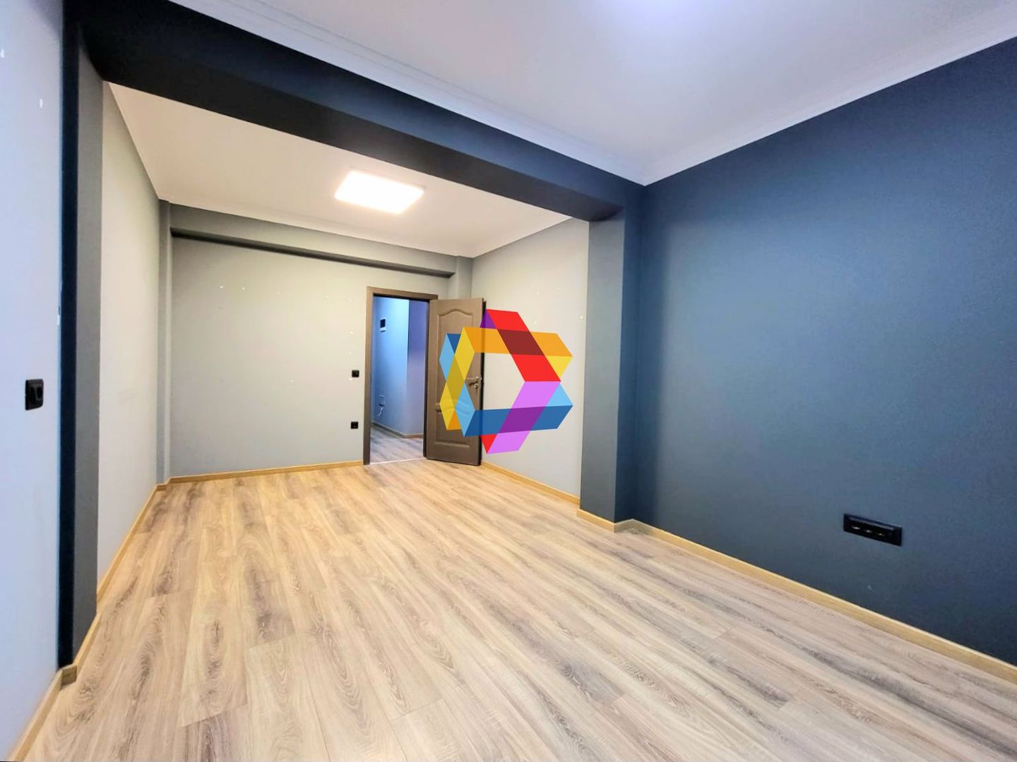 Spatiu birouri de vânzare Brașov - 70 mp - zona Coresi # plus-imo.ro - Poză 5