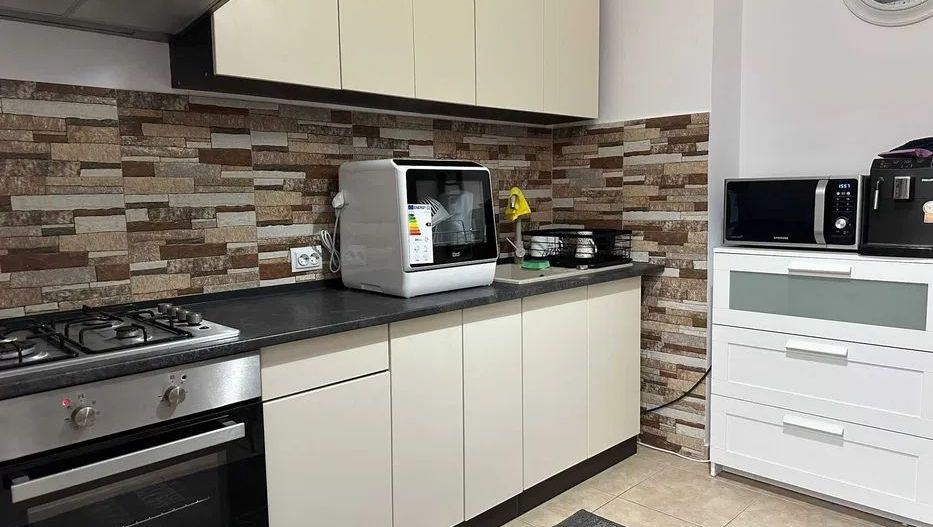 Chirie I Apartament 2 camere I Romana I Vila - Poză 6