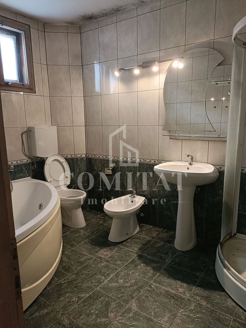 Casă de vânzare cu spațiu comercial în Apahida - Poză 11