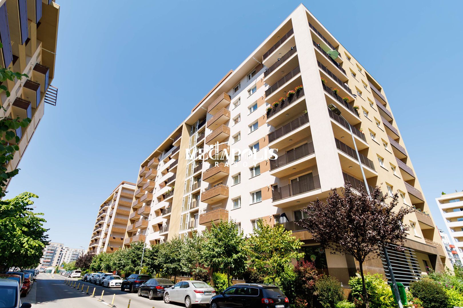 REZERVAT | 2 Camere Decomandat | Urban Pentha | Parcare - Poză 1