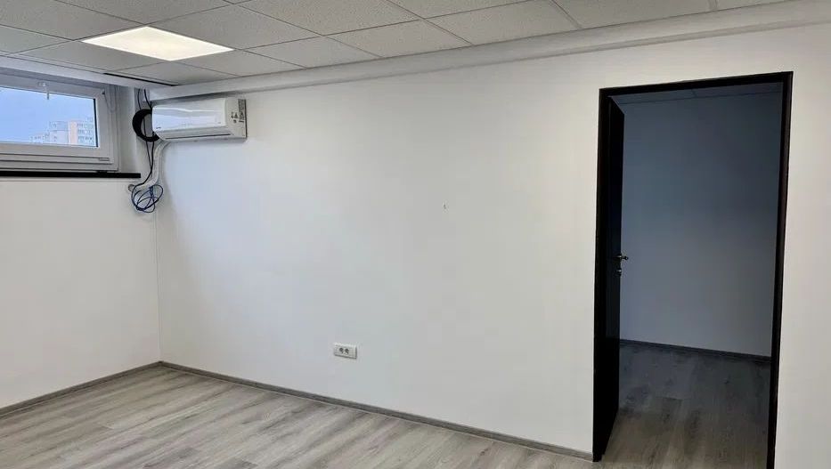 Spațiu de închiriat unical În Ghencea - Poză 4