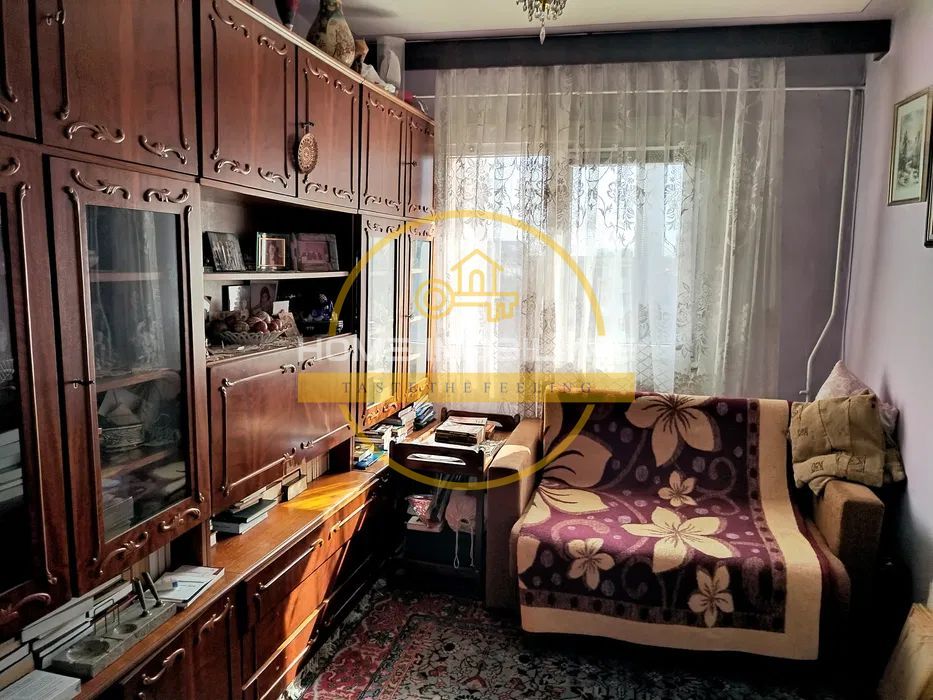 Zona Palas/ Apartament 3 camere/ Decomandat/ 72mp - Poză 2