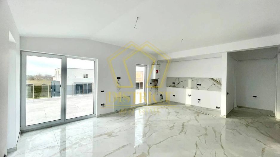Penthouse cu 3 camere si terasa de 45mp | zona Antenei | Braytim - Poză 1