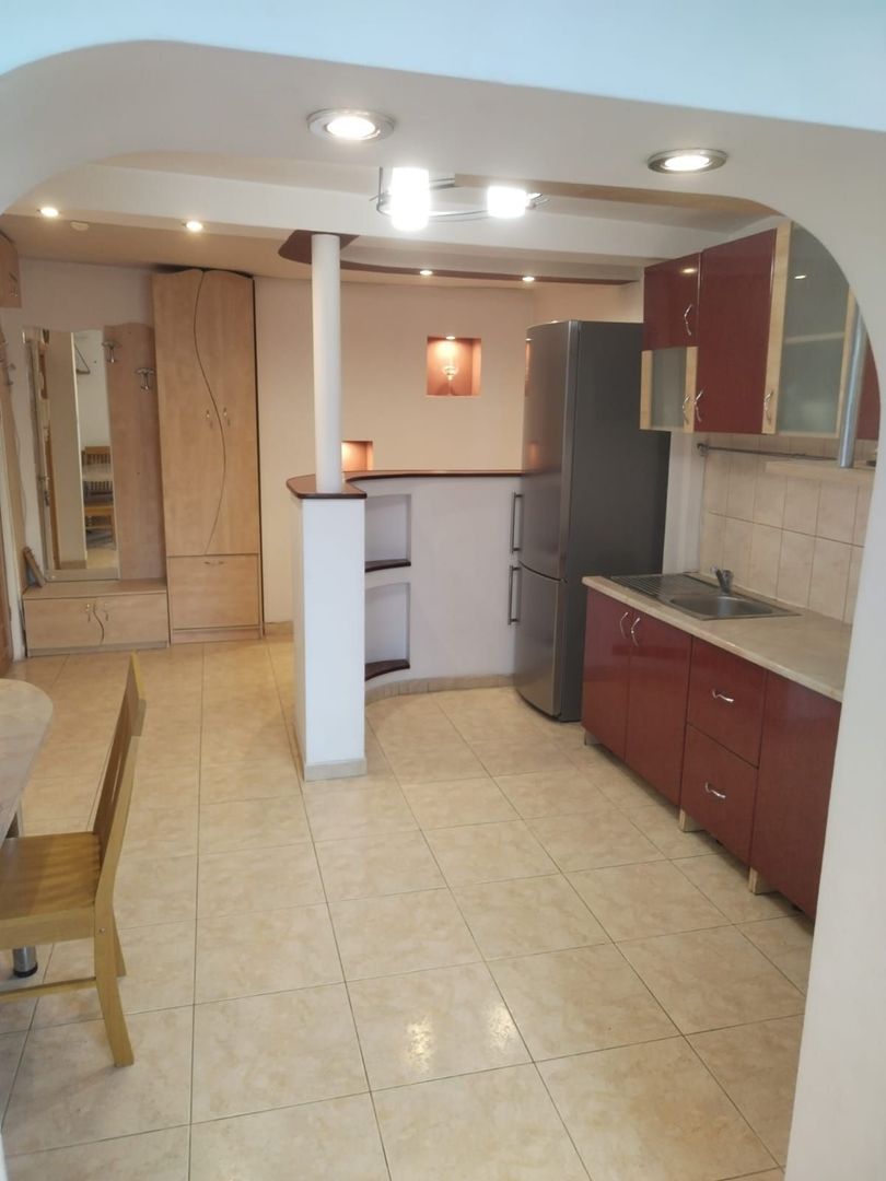 Soarelui | 3 Camere | Decomandat | Centrala proprie | Mobilat si Utilat - Poză 1