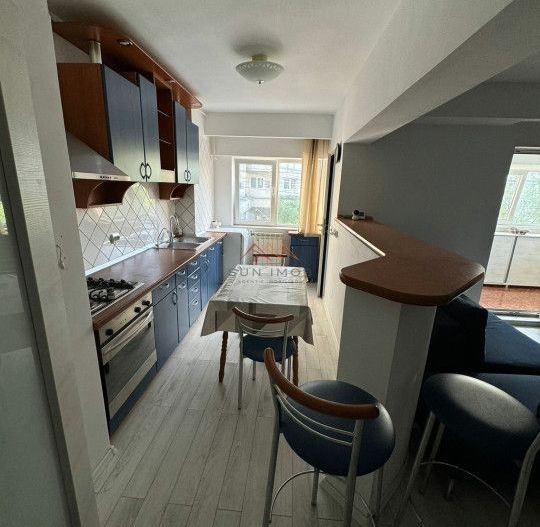 Apartament 3 camere, ultracentral, decomandat, Et. 1/8, Ploiesti, PH - Poză 7