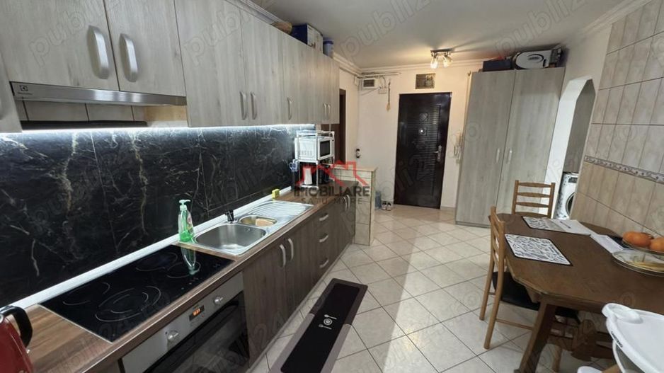 BRASADAS vinde Ap 2 Cam Etaj 4/4 Micro 17. - Poză 7