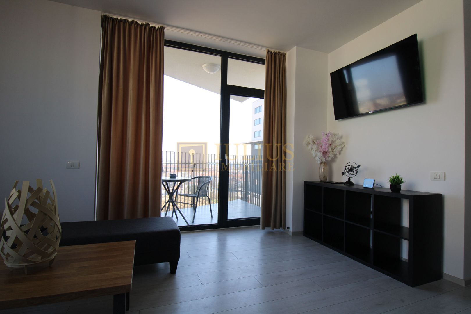 Xcity Tower, 2 camere, centrala proprie - Poză 3