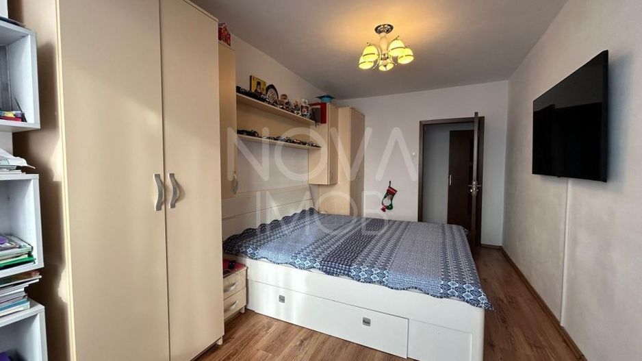 Apartament 3 camere, mobilat si utilat, Sos. Aba Iulia - Poză 12
