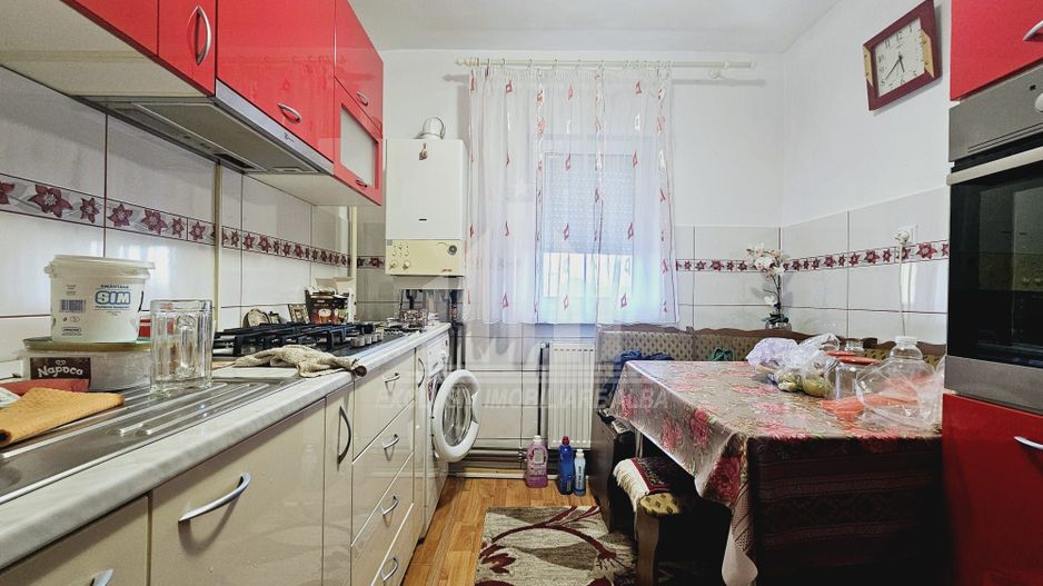 Apartament cu 2 camere decomandate, Cetate - Poză 4