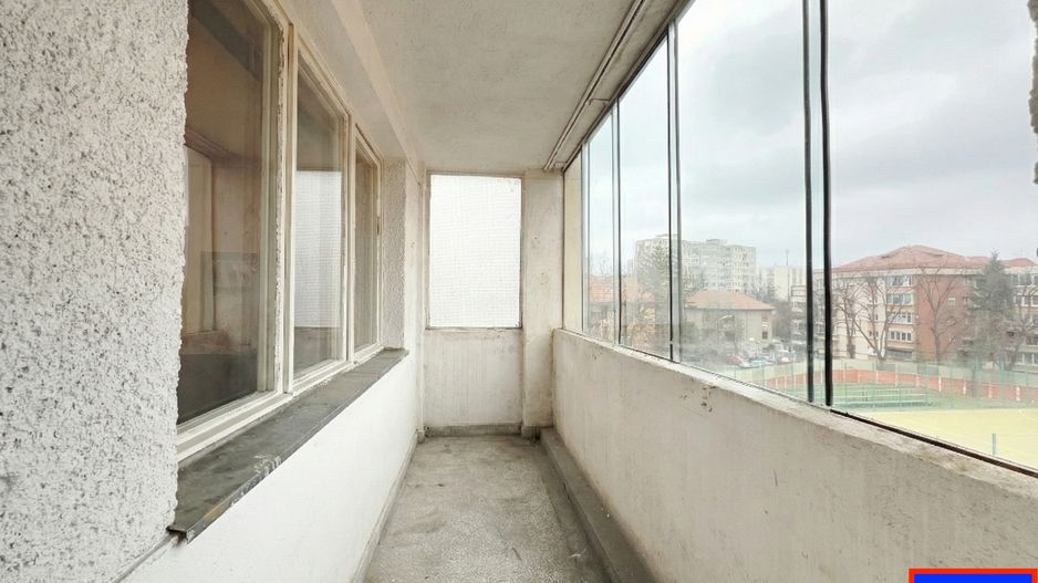 3 camere complet decomandat | Hol spatios | Medicina | Garaj - Poză 15