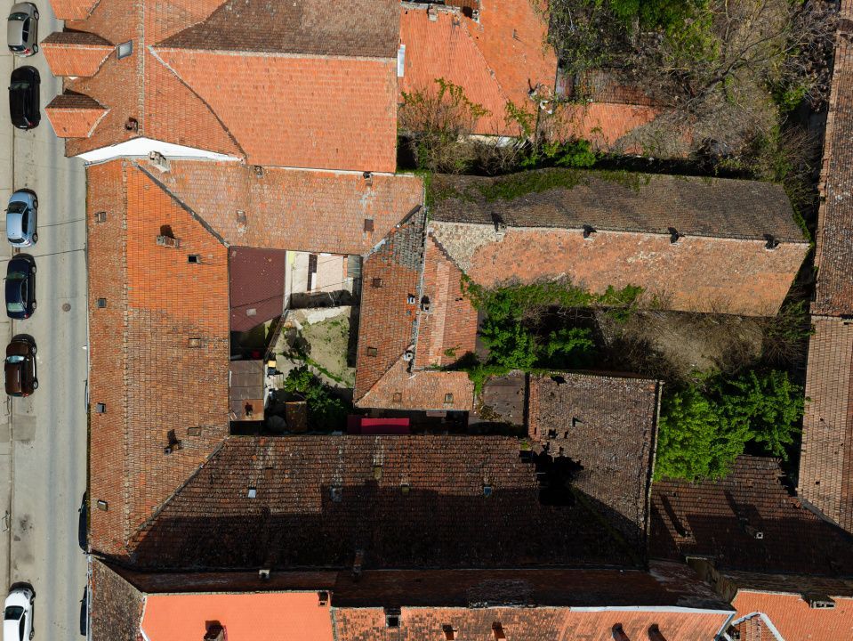 Zona istorică Traian–6 apartamente în imobil cu potențial, 621 mp, 759 mp teren - Poză 24