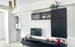 2 camere vanzare, luminos, loc de parcare - Poză 1
