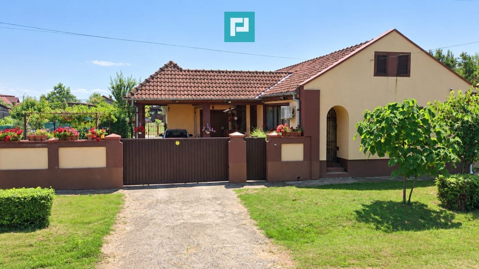 Casă rustică deosebită cu 1450 mp teren - Poză 1