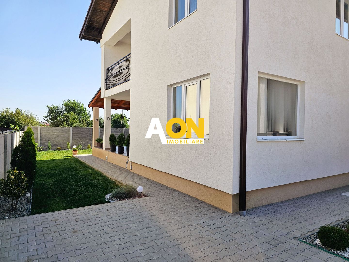 1/2 Duplex superfinisat, 4 camere, 255 mp teren, Cetate - Poză 2